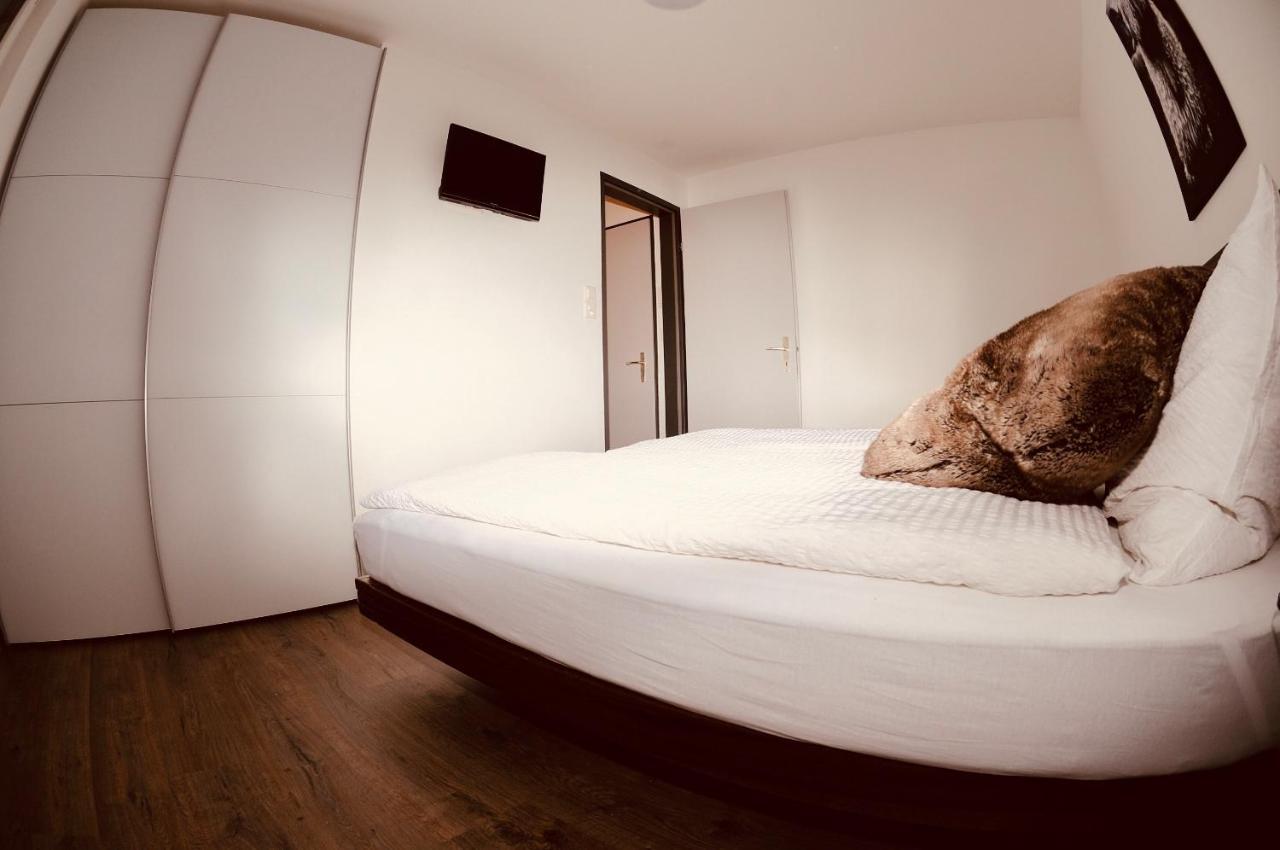 Emelie Zermatt 4**** Apartman Kültér fotó